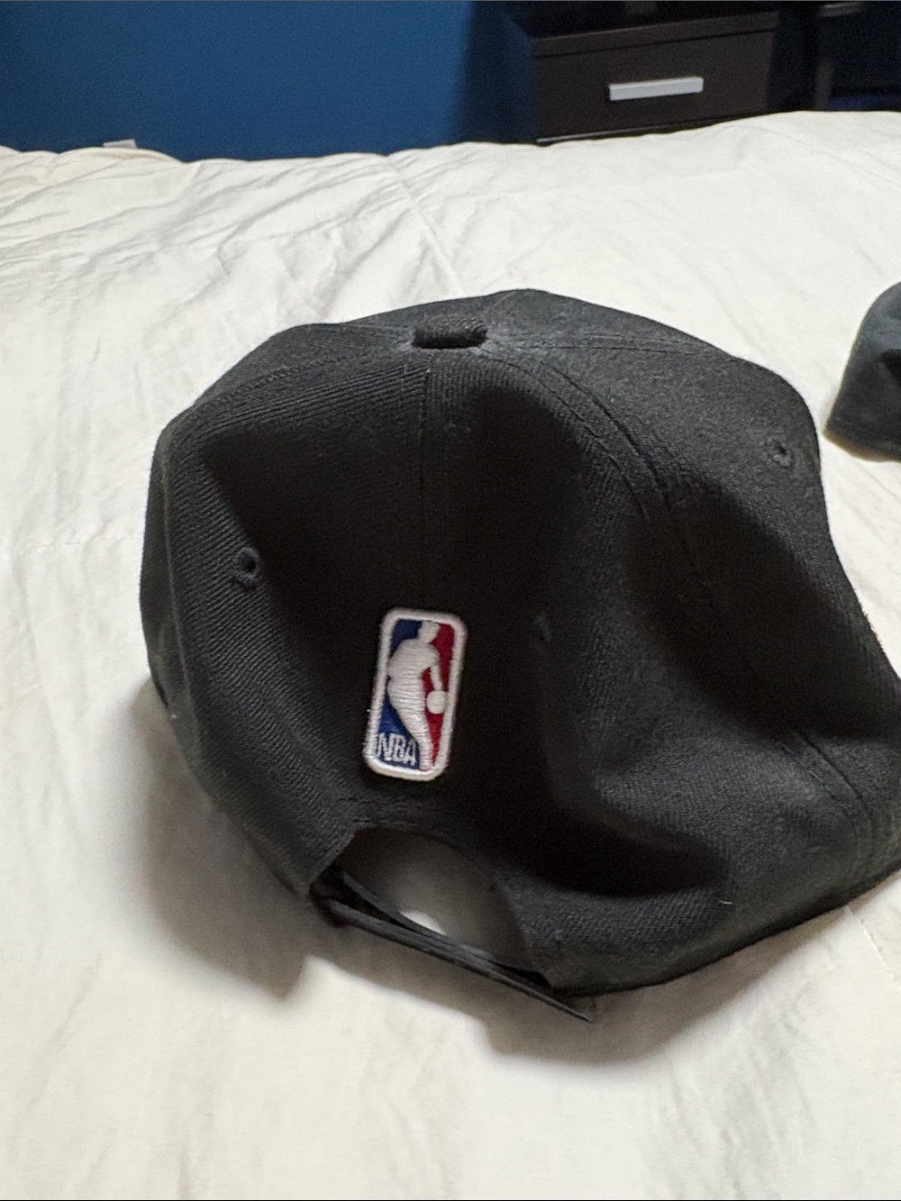 New Era Black/Gold/Red 'Champions' Snapback Hat - Picture 3 of 7